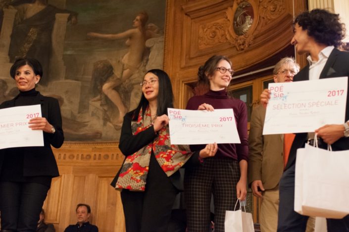 Eliane Kan, Directrice de TCA et Amandine Gérard 3ème prix, ENSAPLV Paris (75) et Nicolas Robert, Sélection spéciale, Université Paris-Sorbonne