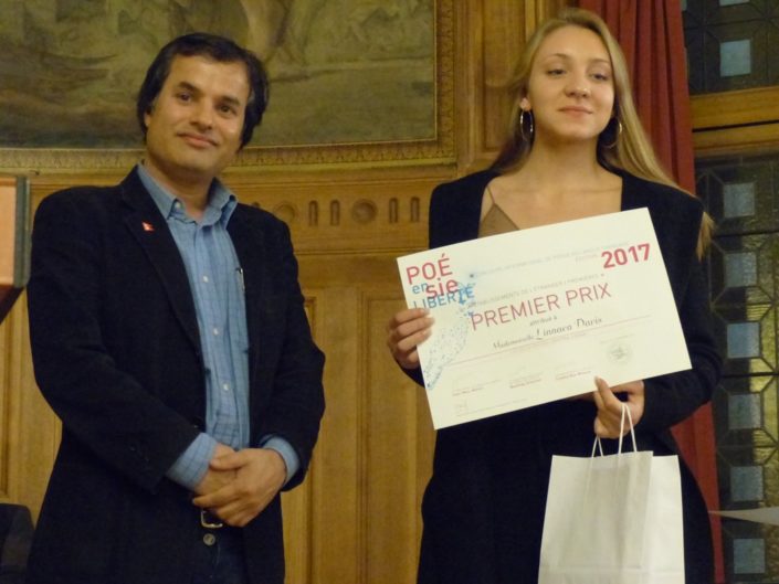 Binod Khaturel, Président de l'Association France-Népal et Linnaea Davis, Collège de Montréal à Montréal (Canada)