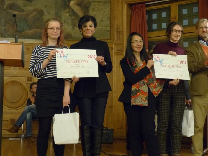 Sophie Guth, 1er prix, Université de Strasbourg et Hassina Hadj Larbi, Déléguée du Préfet de Paris ; Eliane Kan, Directrice de TCA et Amandine Girard, 3ème prix, Ecole Nationale Supérieure d'Architecture de Paris-La Villette