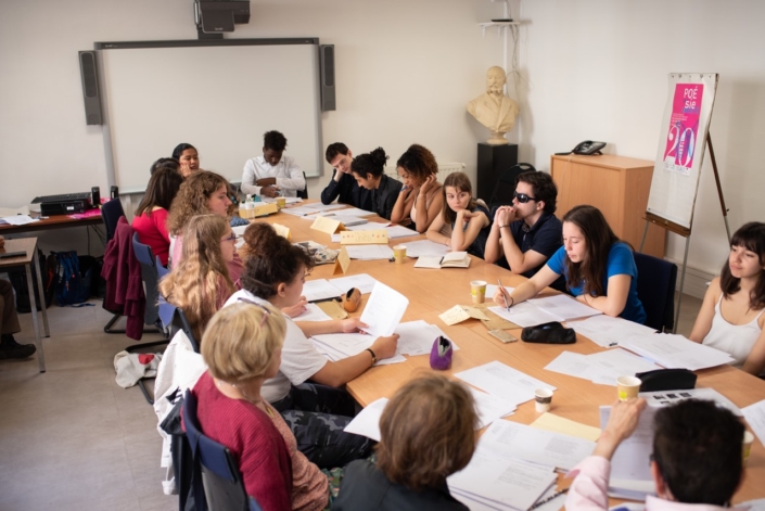 Délibérations au Ministère de l'Education nationale, Salle Jules Ferry