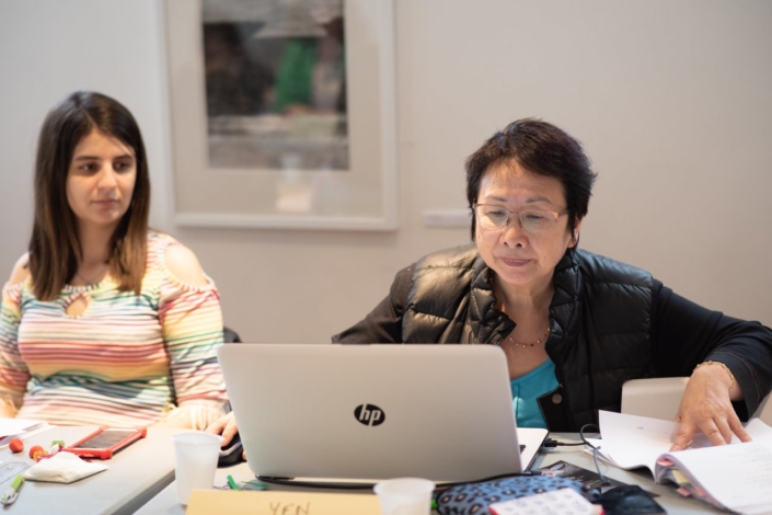 Yen Kuan, Attachée de Direction et Hasna