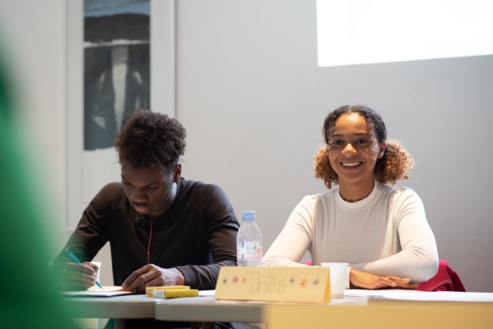 Inès Touré en Première Scientifique, Lycée Charles Péguy - Orléans (45). avec Luc