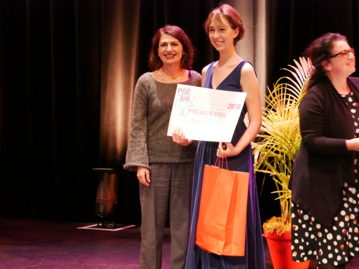 Dominique Pince-Salem, DGESCO au Ministère de l'Education Nationale et Claire Kozlow, Lycée Sainte-Marie-Grand-Lebrun - Bordeaux (33), 1er prix des Premières