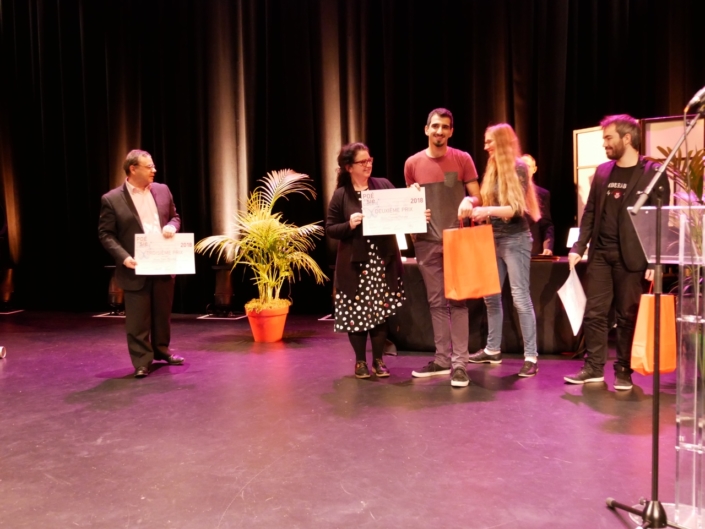 Bruno Jarry, Directeur général du CLAVIM attend Yanis Amenkar, EHESS - Paris (75), 3ème prix des Etudiantst