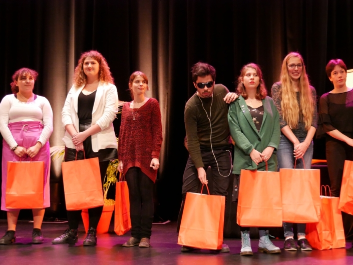 Les jurés : Feryel Kaabeche, Margarita Stroganova, Eva Pechová, Jason Blanc-Bernard, Léa Furic, Raphaëlle Vander Goten, Lisa Argento