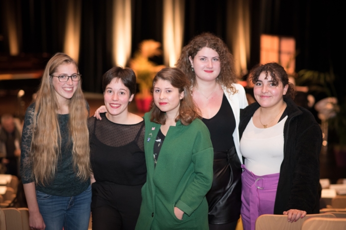 les jurées Raphaëlle Vander Goten, Lisa Argento, Léa Furic, Margarita Stroganova et Feryel Kaabeche