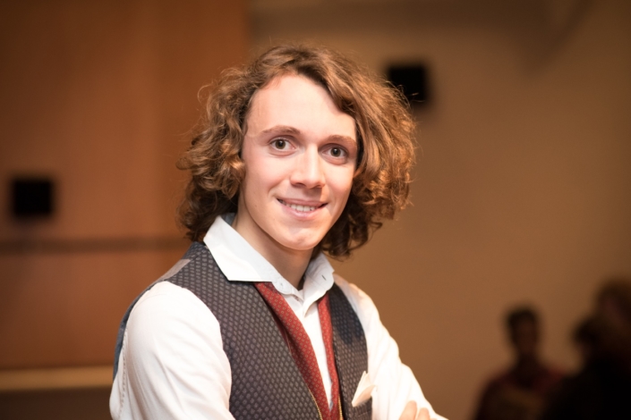 Loris Schirar, Prix Dis-Moi-Dix-Mots et 3ème prix des Premières