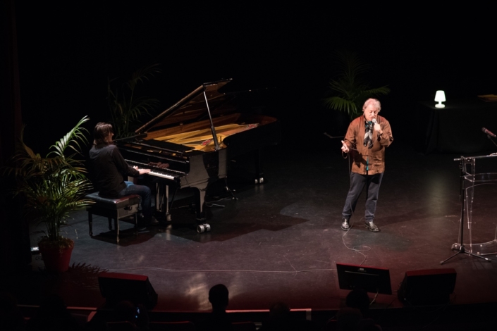 Hervé Vilard accompagné par Etienne Champollion