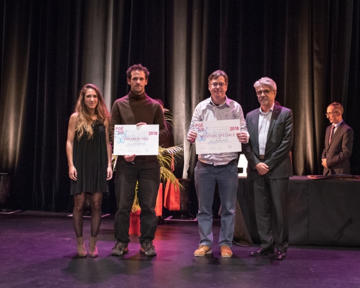 Mélodie Quercron, Poète, les formateurs Kerling Mayeul et Pascal Mora, des Compagnons du Tour de France - Saint-Thibault-des-Vignes (77) et Guy Féret