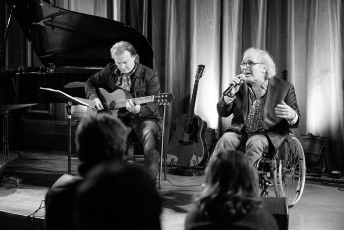 Frédéric Zeitoun accompagné par Philippe Hervouet