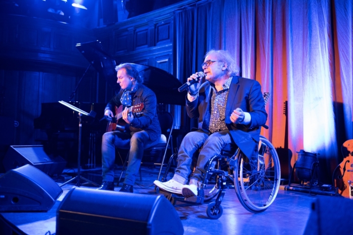 Frédéric Zeitoun accompagné par Philippe Hervouet