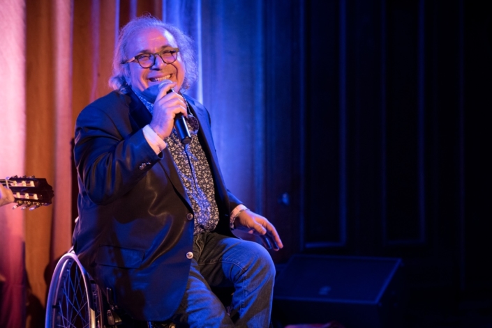 Frédéric Zeitoun, parolier, comédien et chroniqueur musical