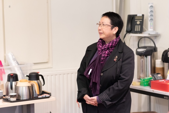 Yen Kuan, Attachée de Direction, coordinatrice / Poésie en liberté Yen Kuan, Attachée de Direction, coordinatrice / Poésie en liberté