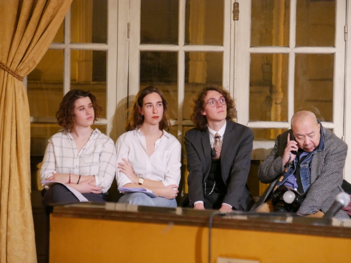 les jurés Marine Laffort, Claire Kozlow, Loris Schirar et le photographe Foc Kan
