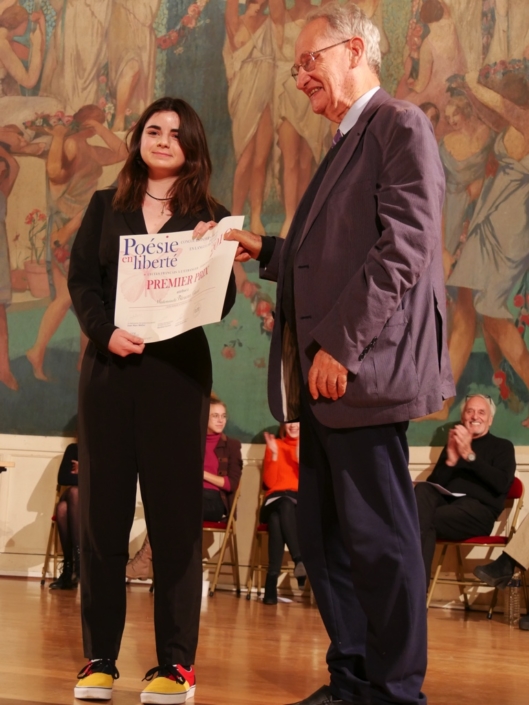 Bleuenn Gacel et Pierre Brunel, Président d’honneur de Poésie en liberté, Président du CH