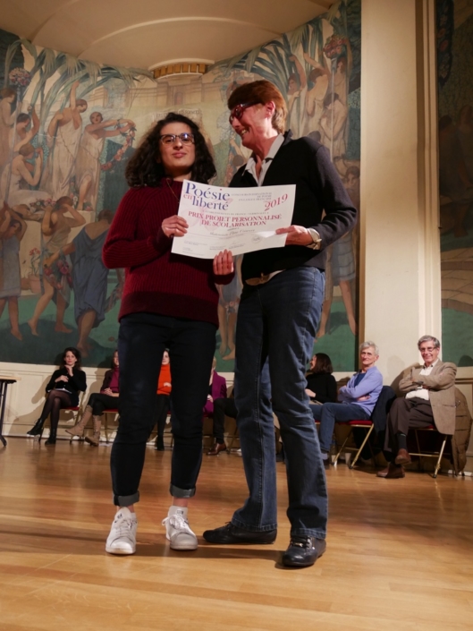 Eline Convert et Catherine Baroso, membre de l’équipe et famille d’accueil