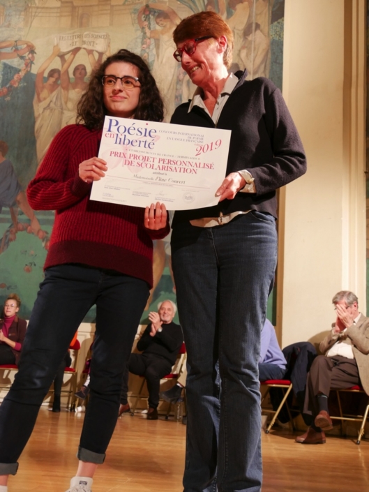 Eline Convert et Catherine Baroso, membre de l’équipe et famille d’accueil