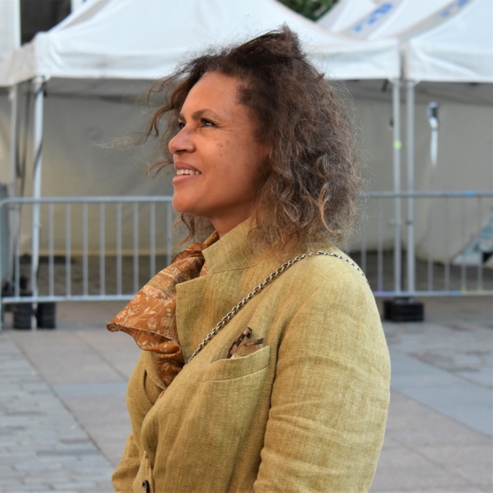 Viktor Lazlo, écrivaine, chanteuse, comédienne