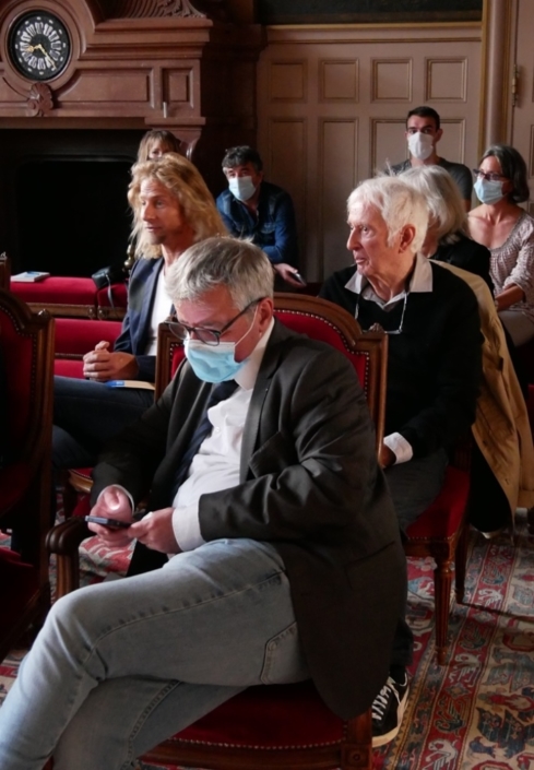 Présentation individuelle des membres du Comité d'honneur