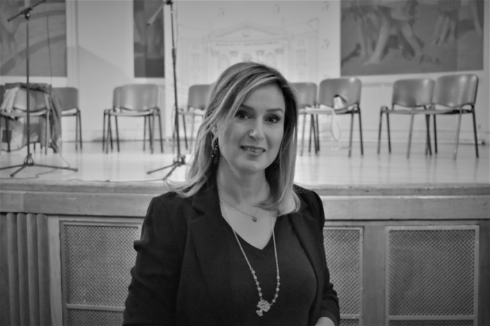 Louisa Nadour, poète, journaliste et ambassadrice du Moyen Orient PEL