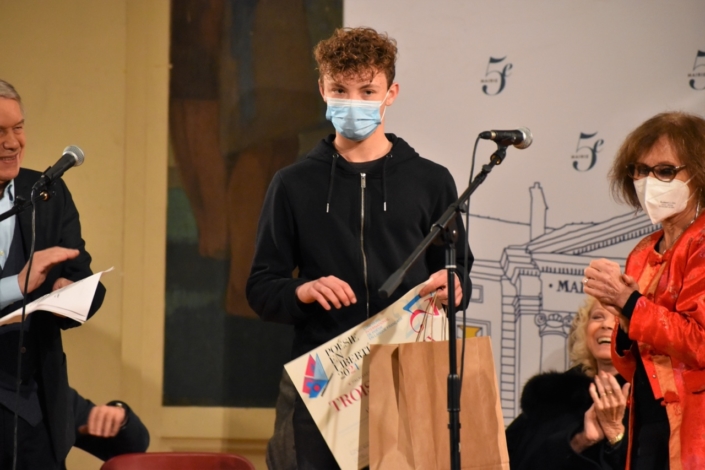 Roméo Marchand entouré de Salvatore Adamo et Rose Séguignes