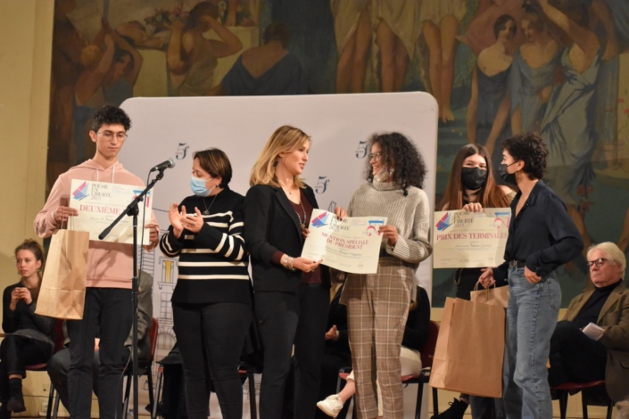 El Hocine Chabane, Lynda Aït Bachir, Amina Chippaux, Juliette Leproust et Jenna Boulmedaïs