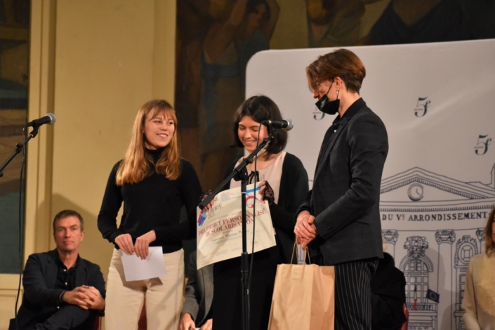 Maïra Schmitt, Marion Pradet et Bryan Chenna Sanson