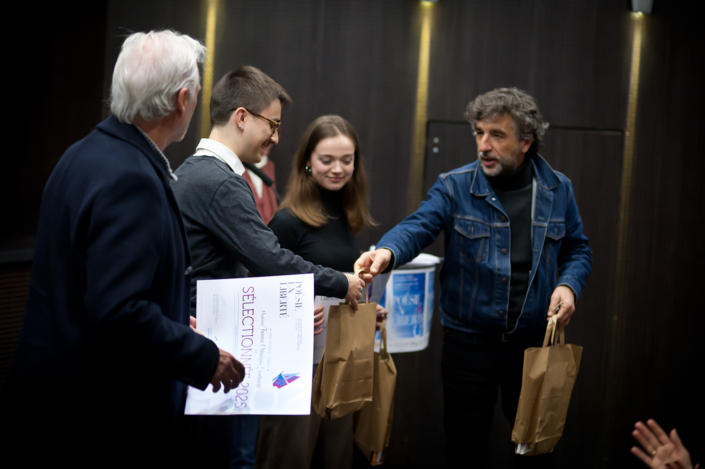 Prix remis par Yvan CUJIOUS, chanteur, producteur, animateur, et par Patrick HAMEL, comédien, chanteur