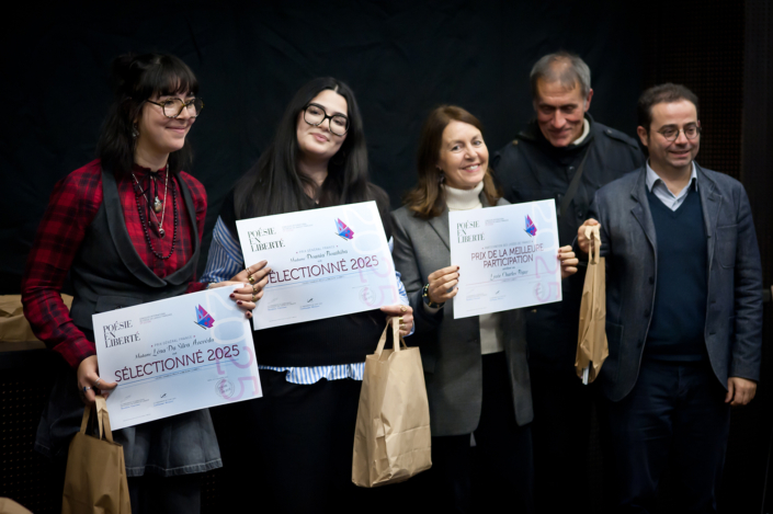 Prix remis par Guillaume METAYER, poète, président du jury 2025, et par François MOCAËR, éditeur de Poésie en liberté (éditions Unicité